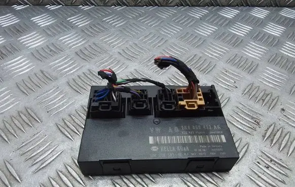 Volkswagen Touran I Comfort/convenience module 1K0959433AK 5DK008583 5DK00858318