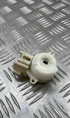 Toyota Avensis T250 Ignition lock contact IG2 AM2 ST2
