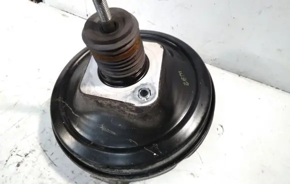 Audi A6 S6 C6 4F Brake booster 4F0612105F