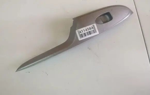 Honda Civic Front door window switch trim 88740
