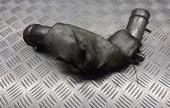 Audi A3 S3 8L Turbo air intake inlet pipe/hose BRAK