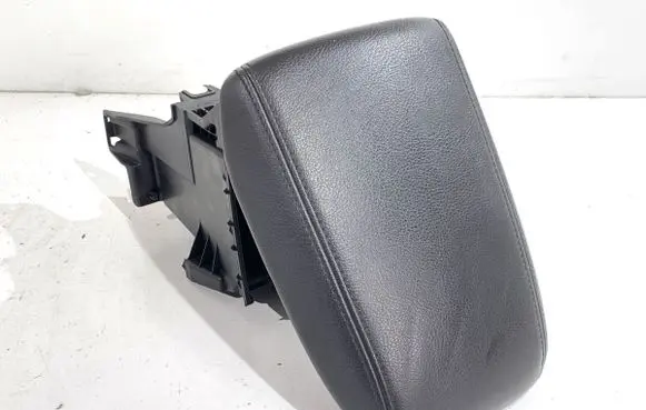 Ford Focus Armrest 1427435XCB
