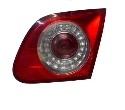 Volkswagen PASSAT B6 Tailgate rear/tail lights 27567003