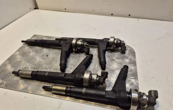 Opel Meriva A Fuel injectors set 