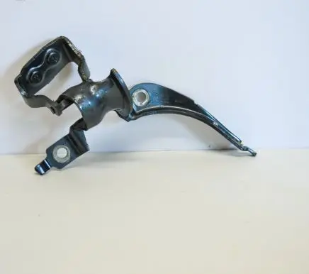 Audi A4 S4 B7 8E 8H Tailgate/trunk/boot hinge 8E9827299E