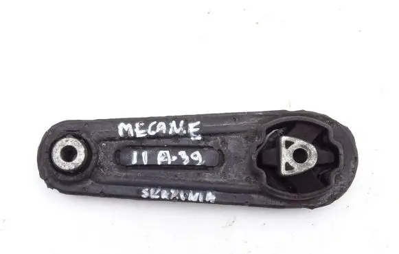 Renault Megane II Gearbox mounting bracket