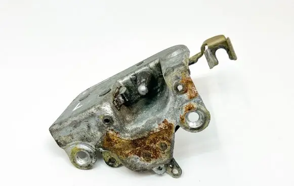 Mercedes-Benz SLC C107 Front door lock A1077200335 1077200335