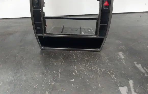 Volkswagen PASSAT B5 Other interior part 3B0858069K