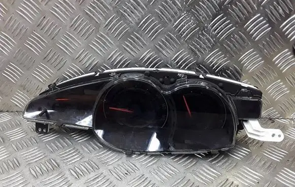 Toyota Verso Speedometer (instrument cluster) 838000F170