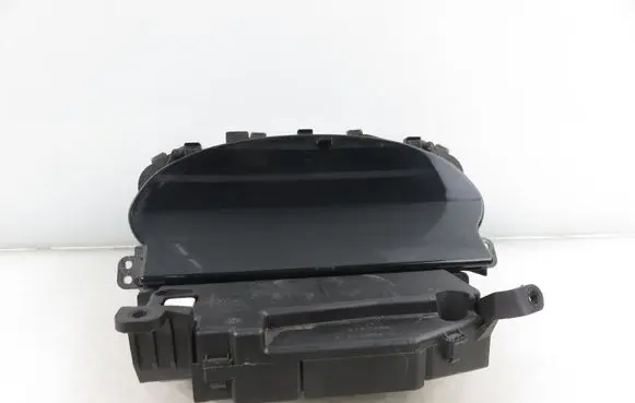 Toyota Yaris Speedometer (instrument cluster) 21655865
