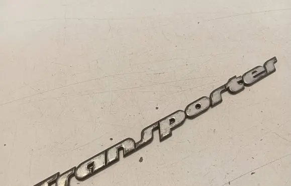 Volkswagen Transporter - Caravelle T4 Fender model badge letters 701853689A