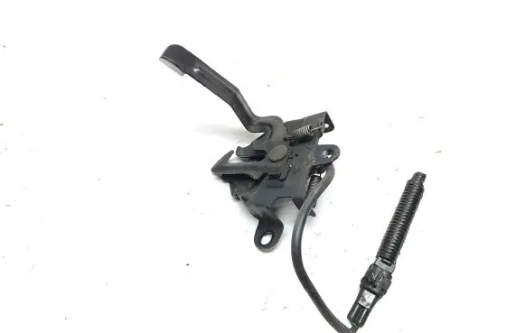 Lexus UX Engine bonnet/hood lock/catch