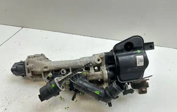 Opel Zafira C EGR valve cooler 55577443