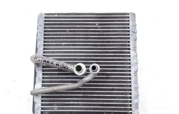Mitsubishi Pajero A/C cooling radiator (condenser) 