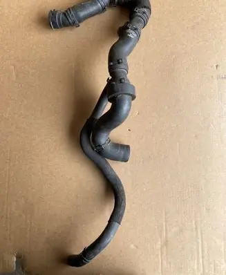 Jaguar XJ X351 Engine coolant pipe/hose FW938N241BB
