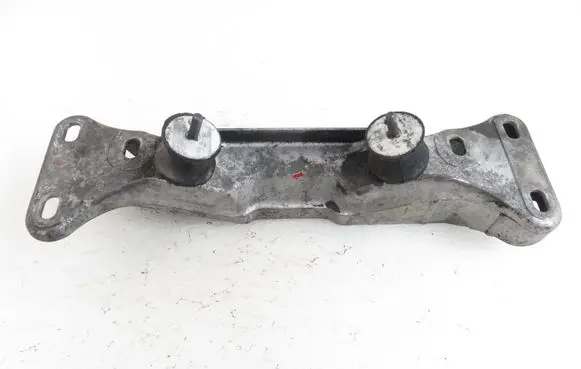 BMW 5 E39 Gearbox mounting bracket 1092476