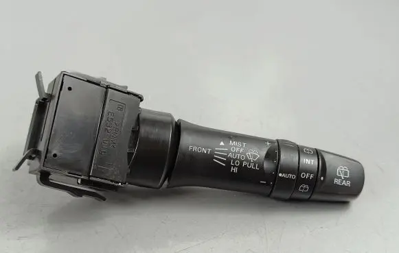 Mitsubishi Outlander Wiper control stalk E532016