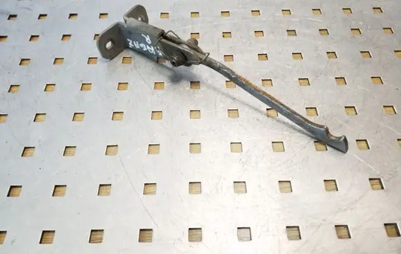 Opel Vivaro Loading door check strap stopper 