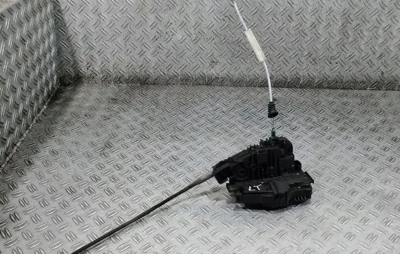 Mercedes-Benz S W222 Rear door lock A2227661100