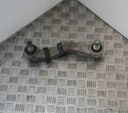 BMW 5 F10 F11 Rear upper control arm/wishbone 4069284