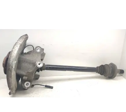 Rear wheel hub spindle/knuckle
