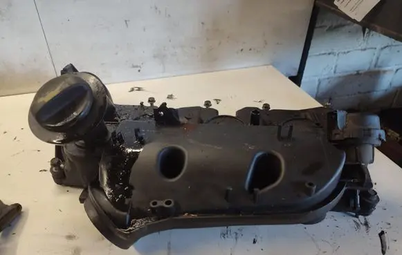 Peugeot 607 Rocker cam cover 4S7Q9424