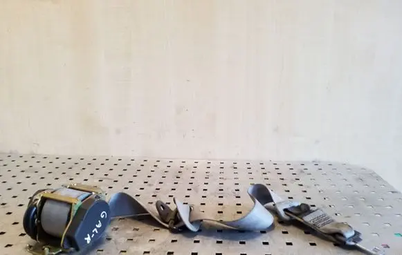 Renault Scenic I Rear seatbelt
