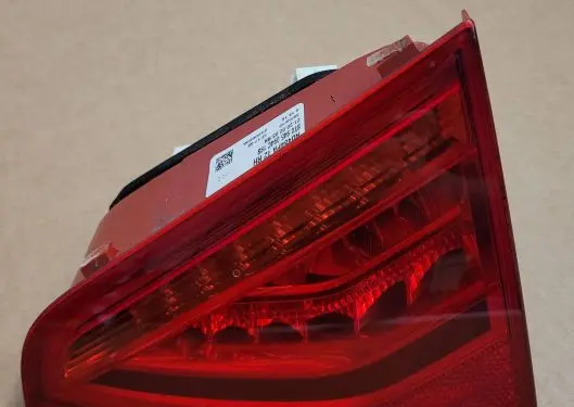 Audi A5 8T 8F Tailgate rear/tail lights 8T0945094C AU484PA 21200206