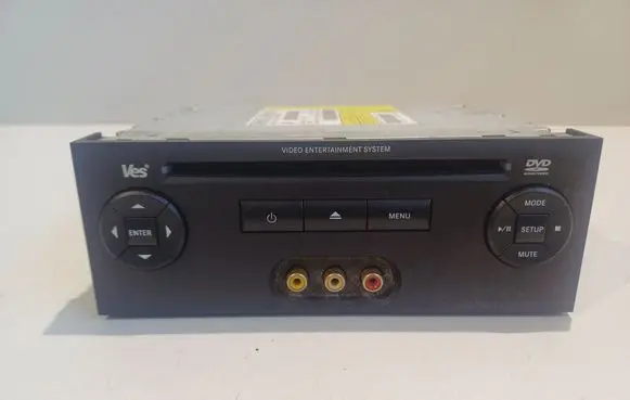 Jeep Grand Cherokee (WK) Radio/CD/DVD/GPS head unit P05064250AB