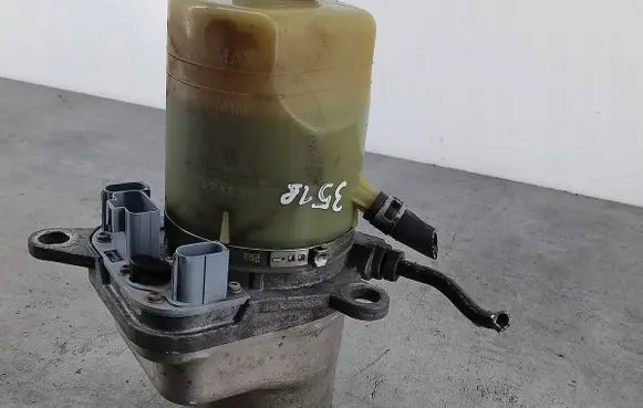 Ford Focus Power steering pump