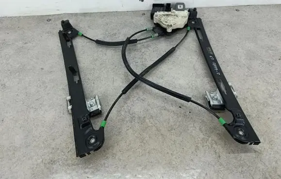 Seat Toledo III (5P) Front door window regulator with motor 