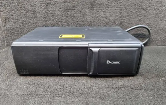 CD/DVD changer