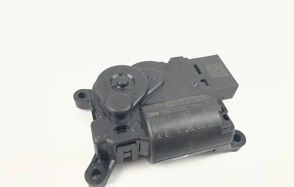 Volkswagen PASSAT B9 Air flap motor/actuator 5WA907511B