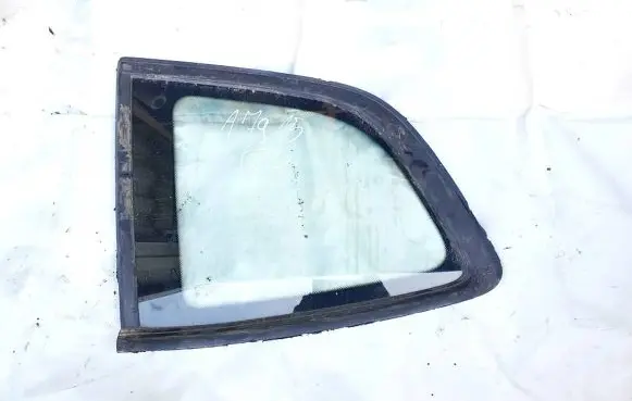 BMW 2 F22 F23 Rear side window