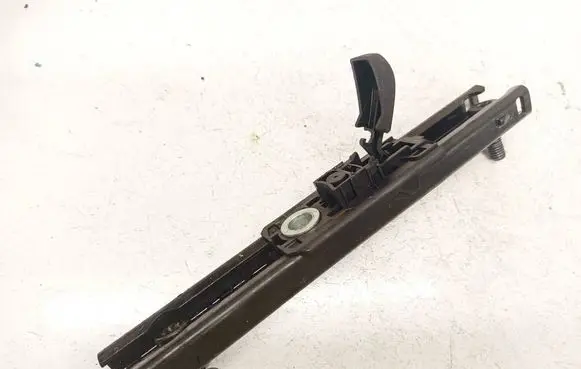 Ford S-MAX Seat belt adjustment rail 6G9N611C46BC