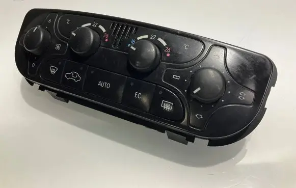 Mercedes-Benz C W203 Climate control unit A2038300785 9140010479 C107263