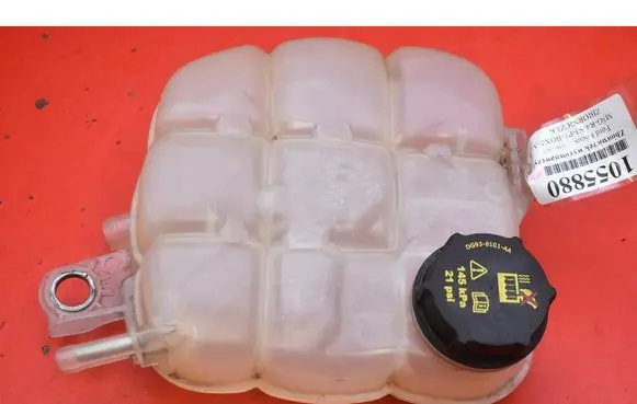 Ford Focus Coolant expansion tank/reservoir JX618A080AB