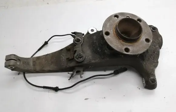 BMW 5 F10 F11 Front wheel hub