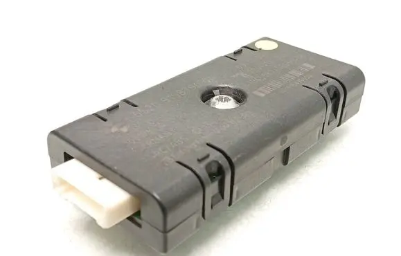 BMW 5 GT F07 Aerial antenna amplifier 9158796 65209158796