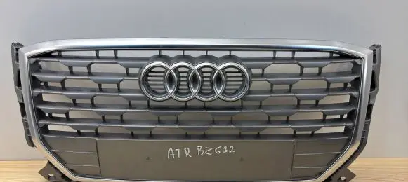 Audi Q2 - Front bumper upper radiator grill 81A853651
