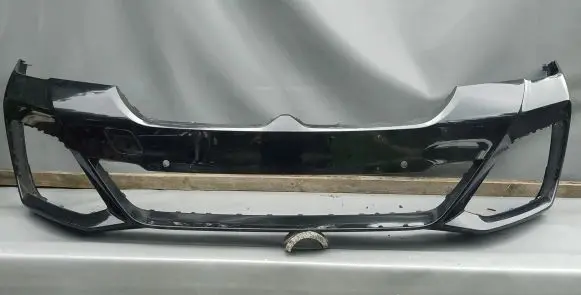 BMW 5 G30 G31 Front bumper 51118098644