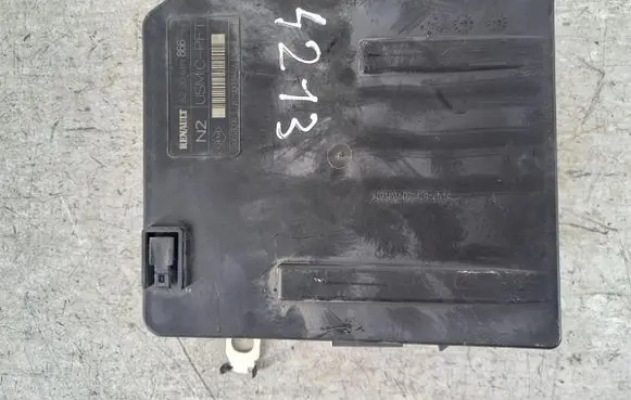 Renault Megane II Central body control module 8200481866H