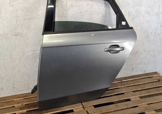 Audi A4 S4 B8 8K Rear door
