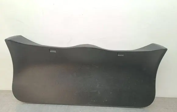 Suzuki Vitara (LY) Tailgate/boot lid cover trim 