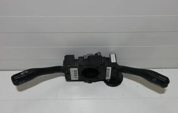 Audi A3 S3 8L Wiper turn signal indicator stalk/switch 8L0953513G 202852 1065009