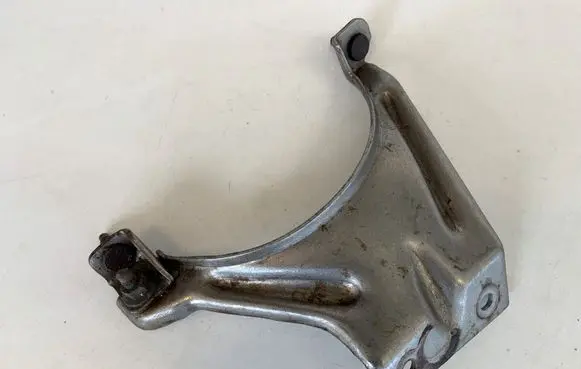 Muffler mount bracket/holder