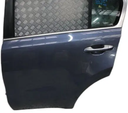 KIA Sportage Front door 