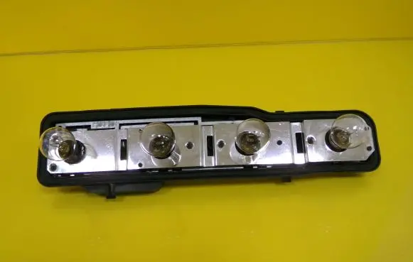 Opel Astra G Tail light bulb cover holder 393203
