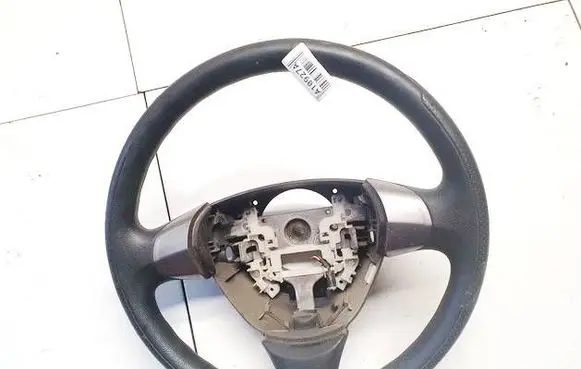 Honda FR-V Steering wheel