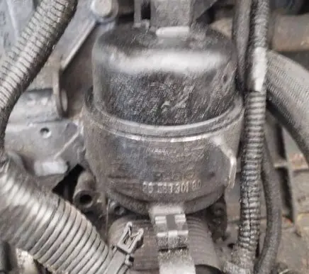 Volvo V50 Oil filter cover 9656830180